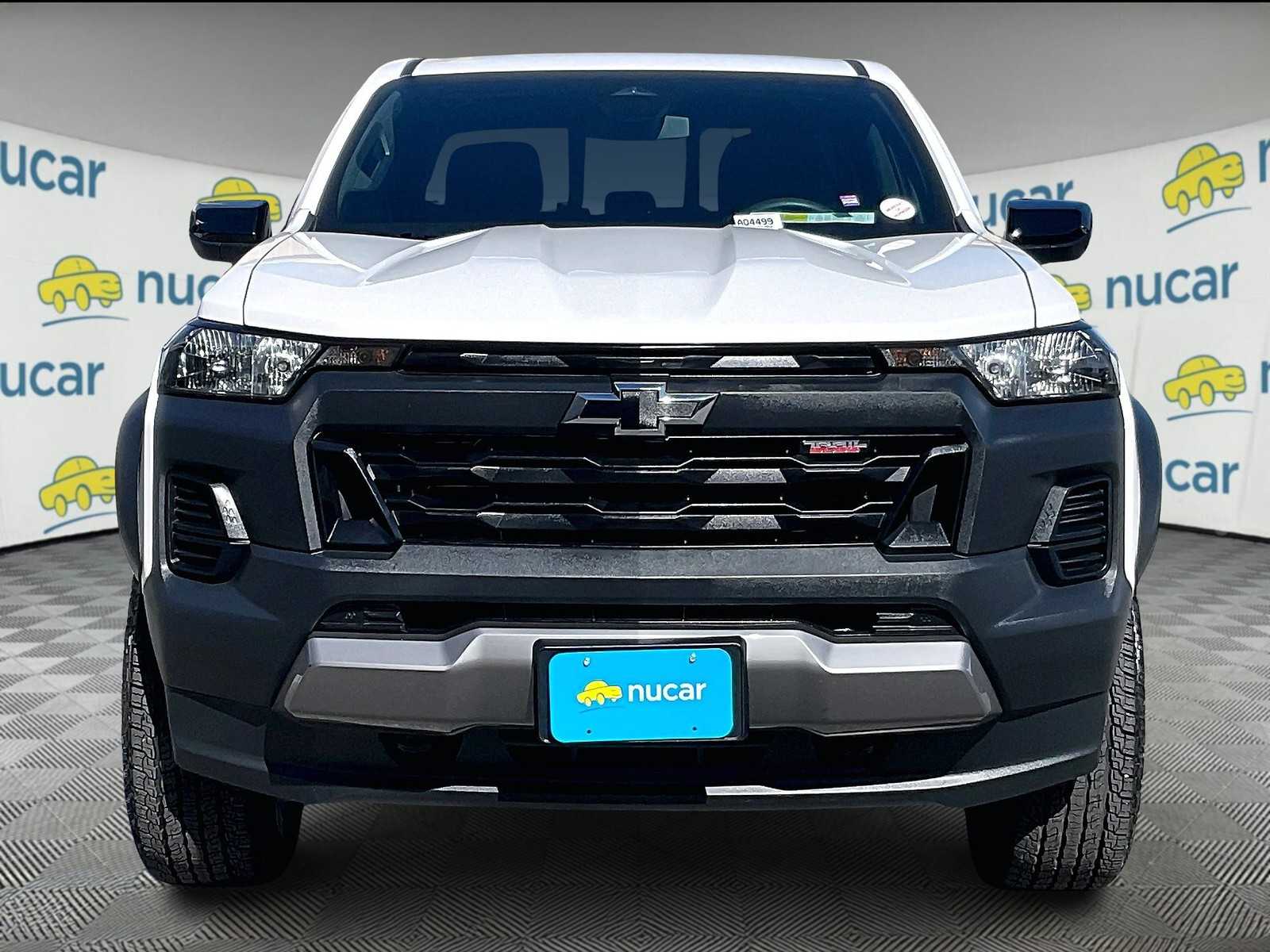 2024 Chevrolet Colorado 4WD Trail Boss - Photo 2