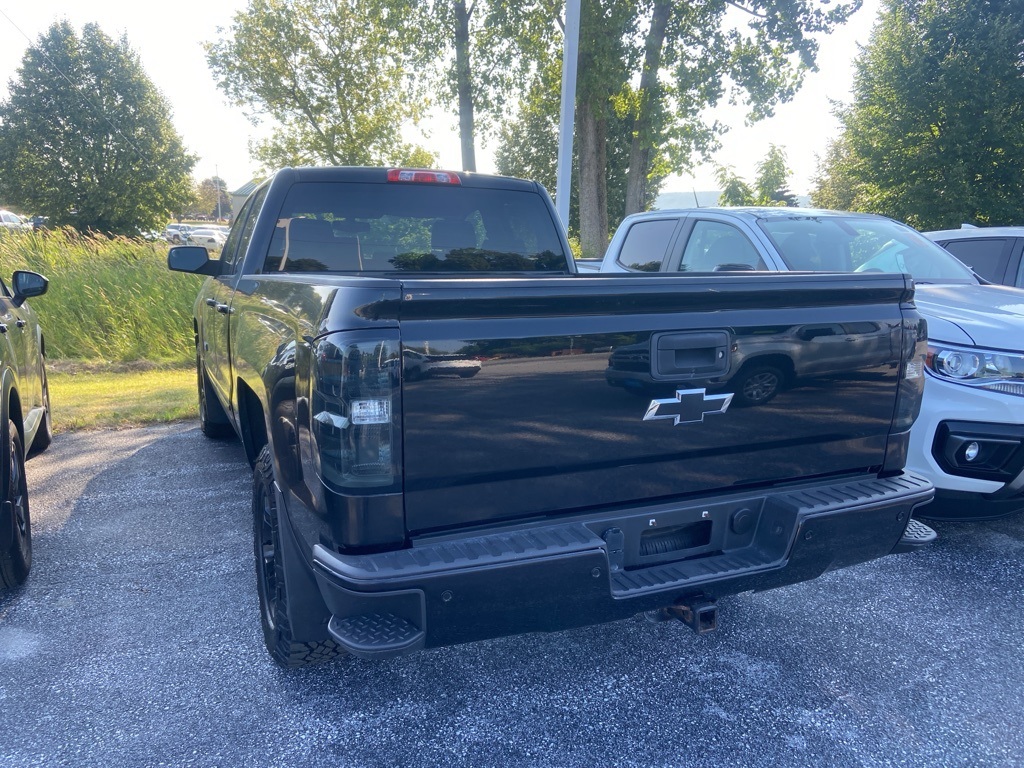 2019 Chevrolet Silverado 1500 LD LT - Photo 3