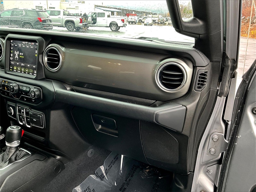 2019 Jeep Wrangler Unlimited Sahara - Photo 13