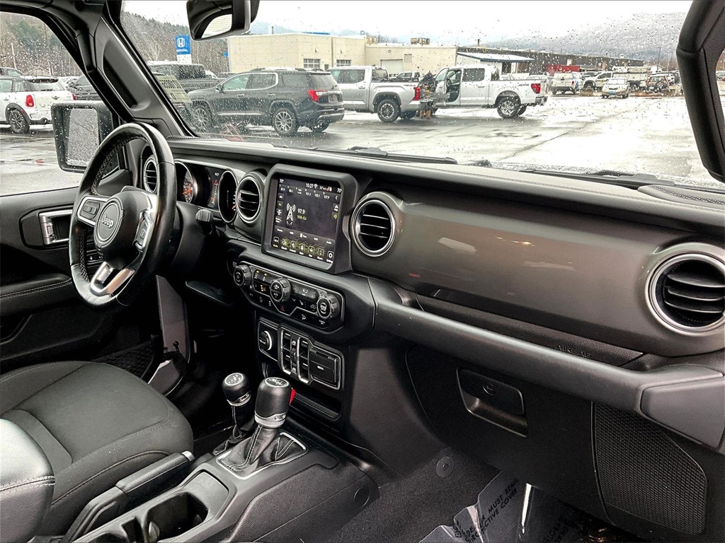 2019 Jeep Wrangler Unlimited Sahara - Photo 14