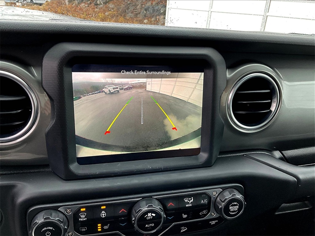 2019 Jeep Wrangler Unlimited Sahara - Photo 19