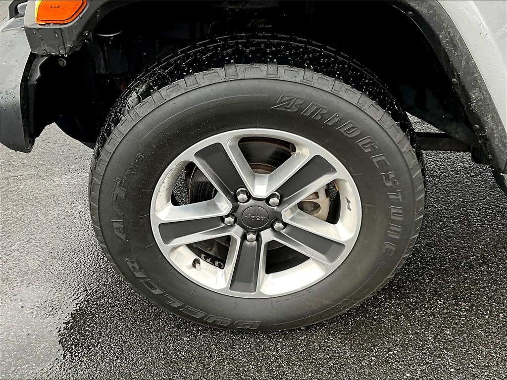 2019 Jeep Wrangler Unlimited Sahara - Photo 7