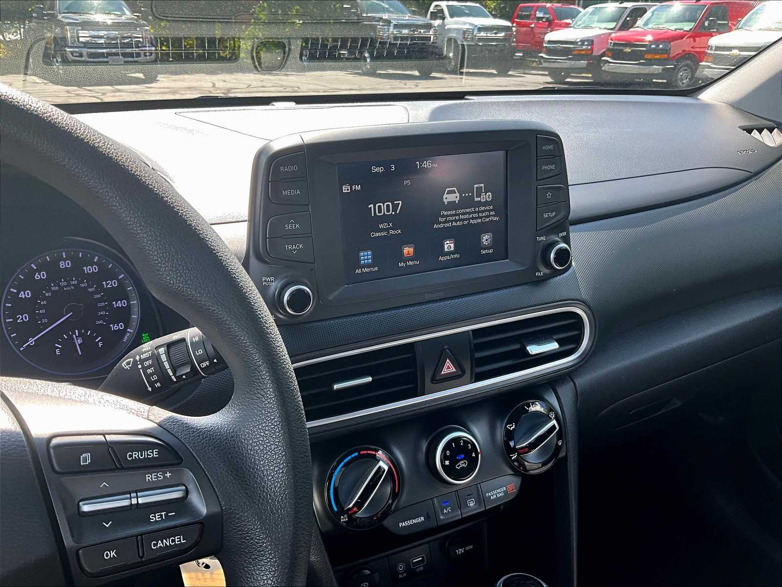 2020 Hyundai Kona SE - Photo 17