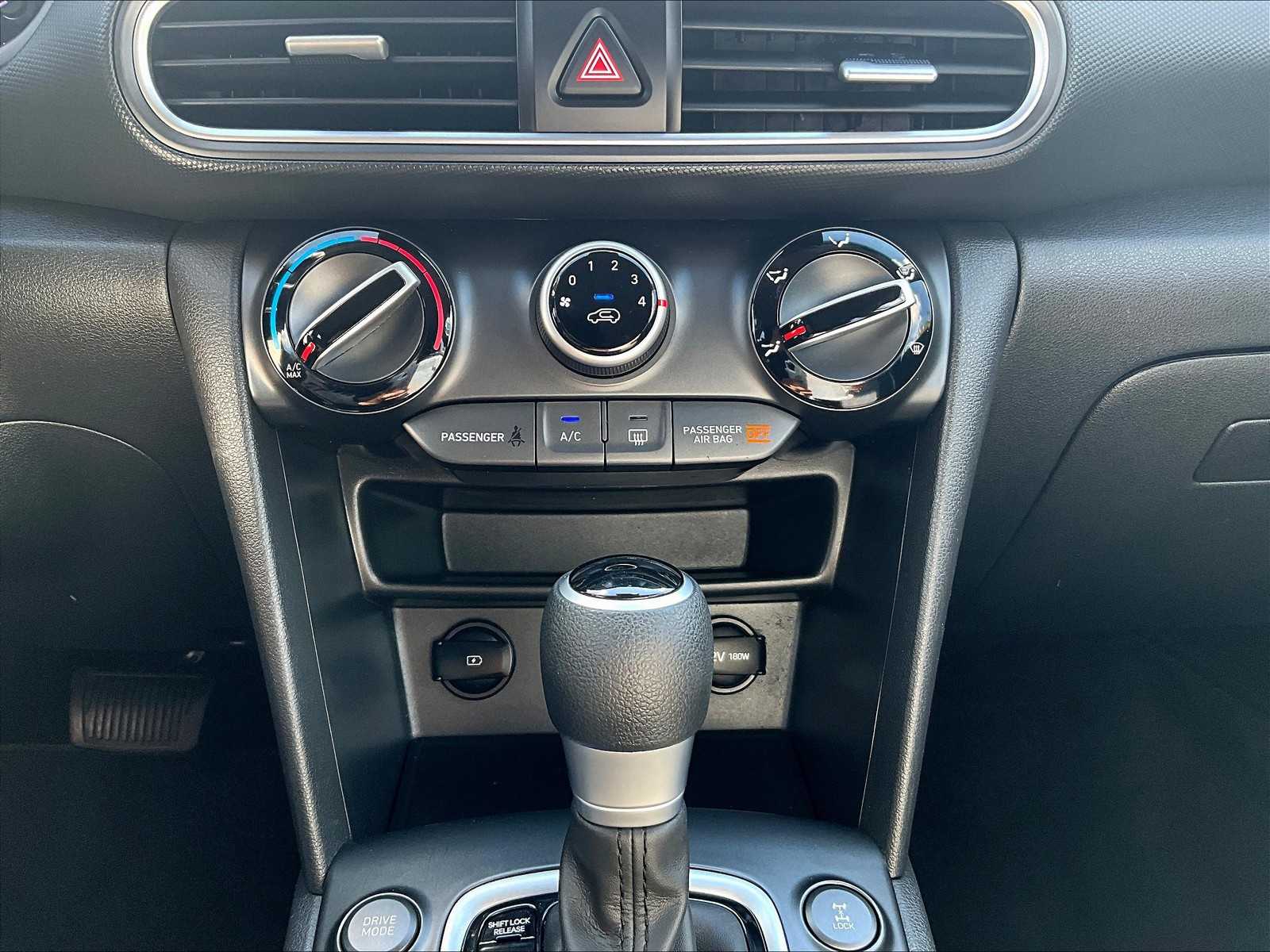 2020 Hyundai Kona SE - Photo 26