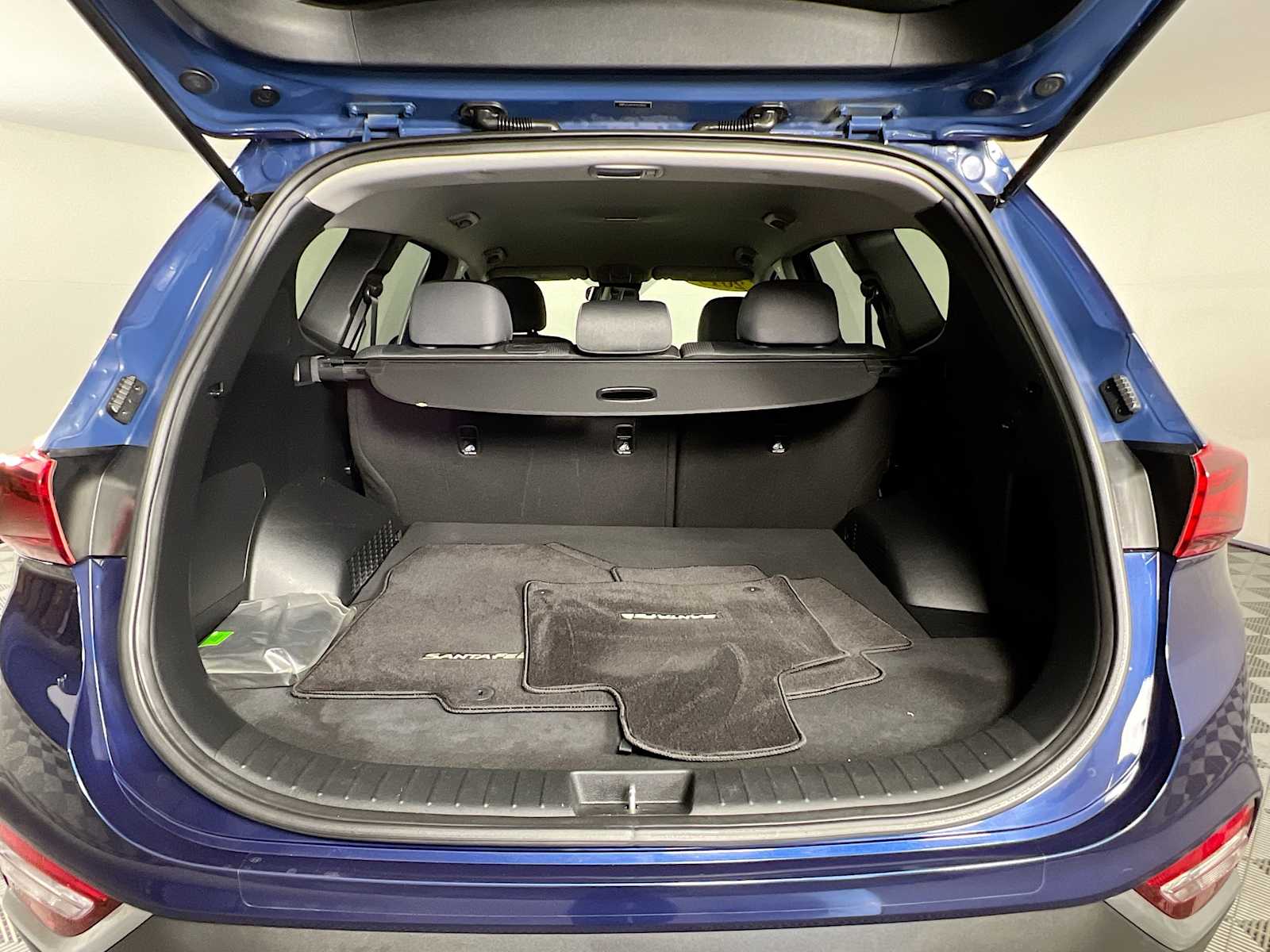 2019 Hyundai Santa Fe SE - Photo 25