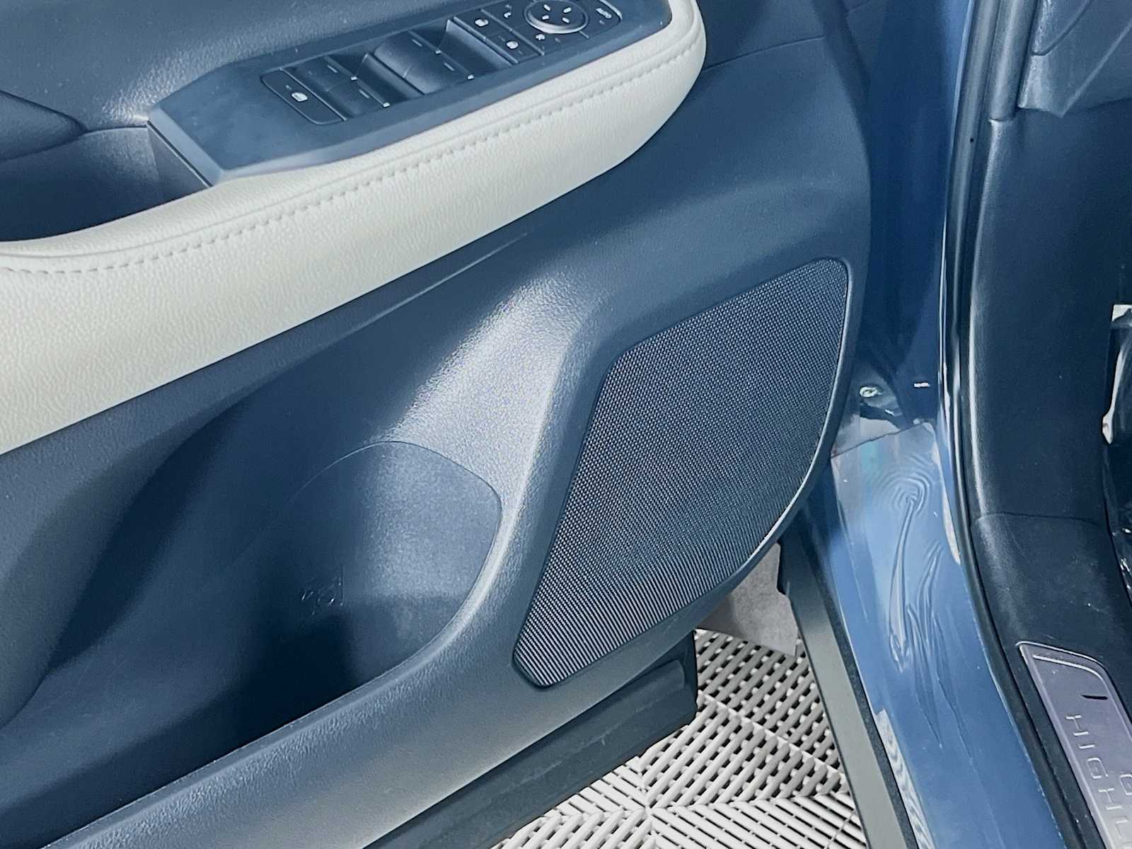 2024 Toyota Grand Highlander Platinum - Photo 18