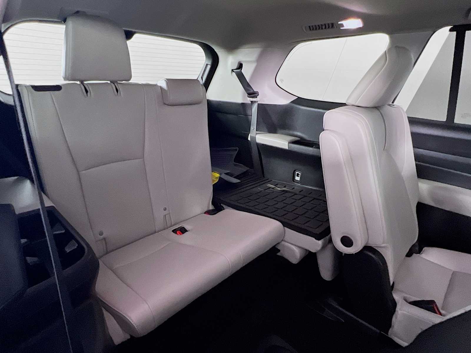 2024 Toyota Grand Highlander Platinum - Photo 28