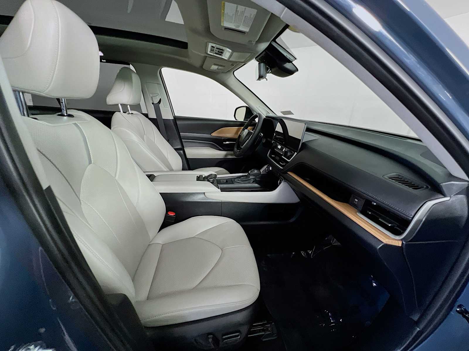 2024 Toyota Grand Highlander Platinum - Photo 30