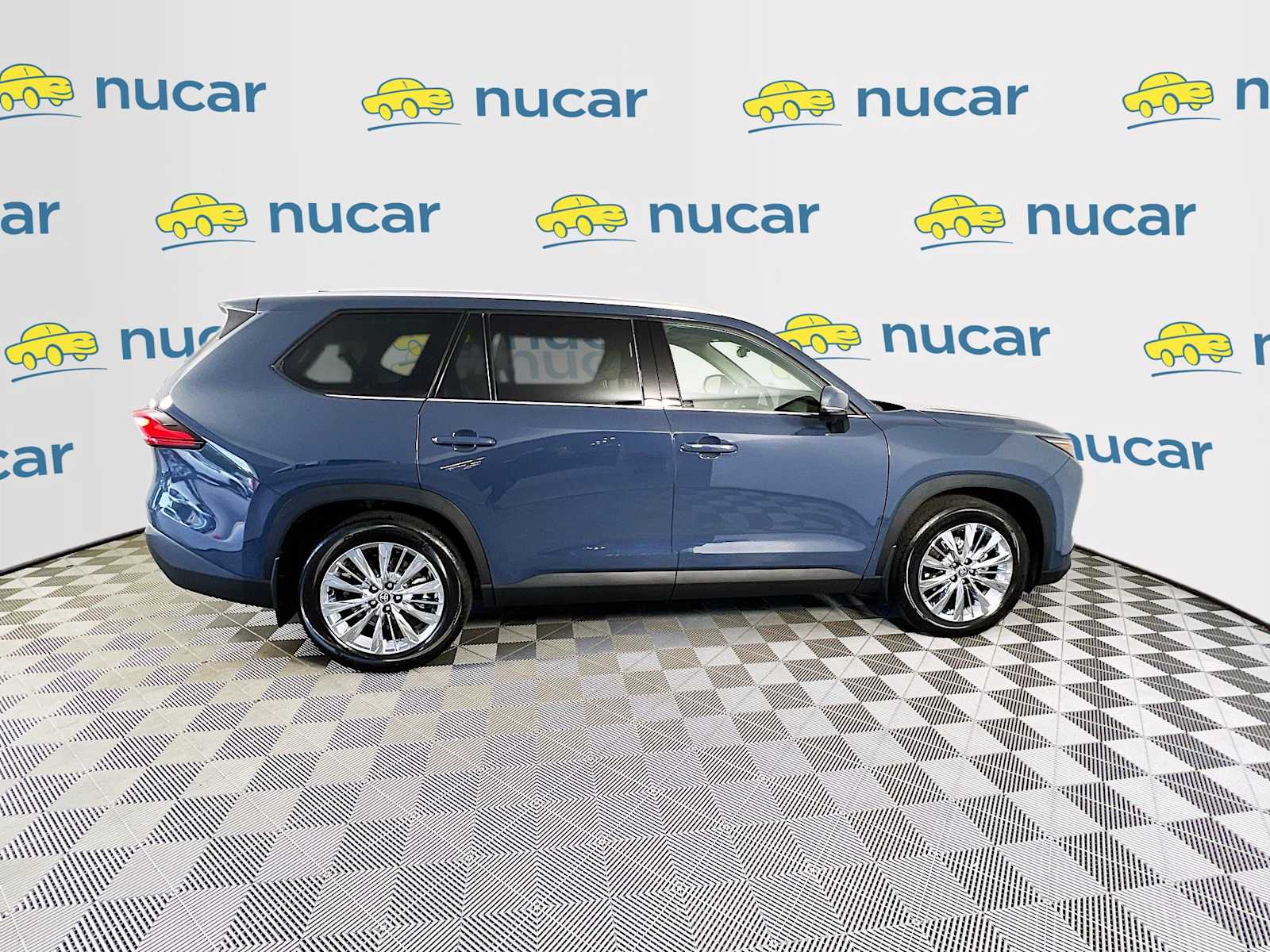 2024 Toyota Grand Highlander Platinum - Photo 8