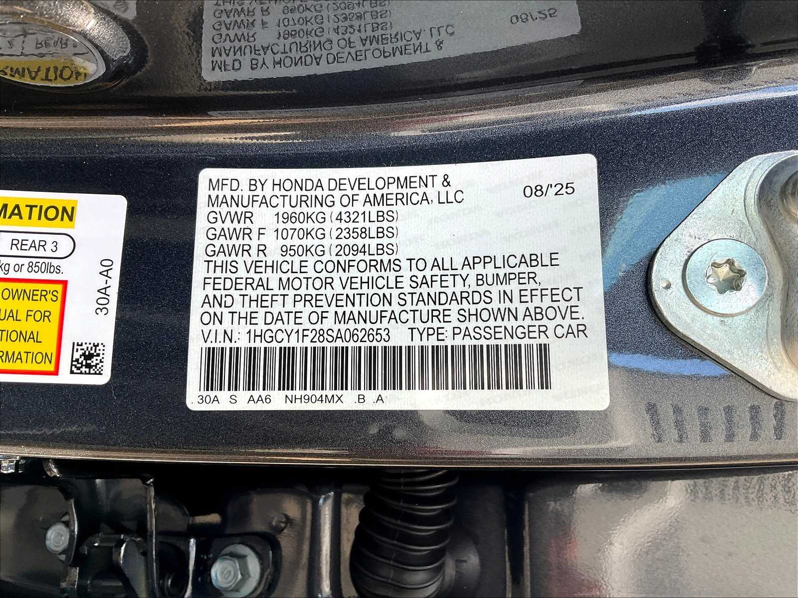 2025 Honda Accord LX - Photo 17