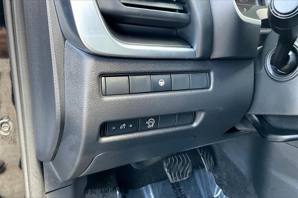 2023 Nissan Rogue SV - Photo 25