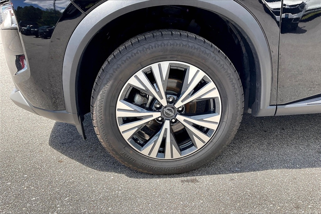 2023 Nissan Rogue SV - Photo 7