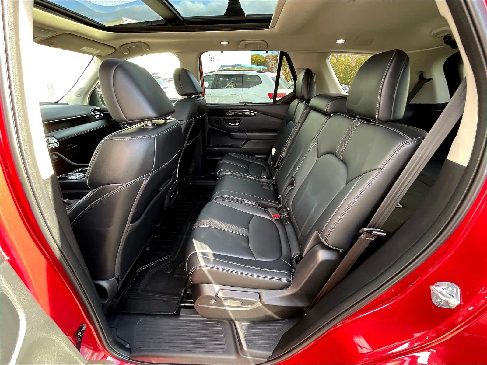 2024 Honda Pilot Touring - Photo 25