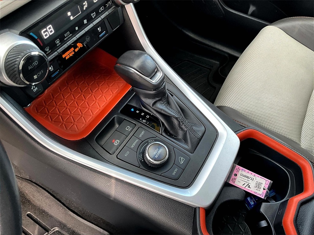 2019 Toyota RAV4 Adventure - Photo 20