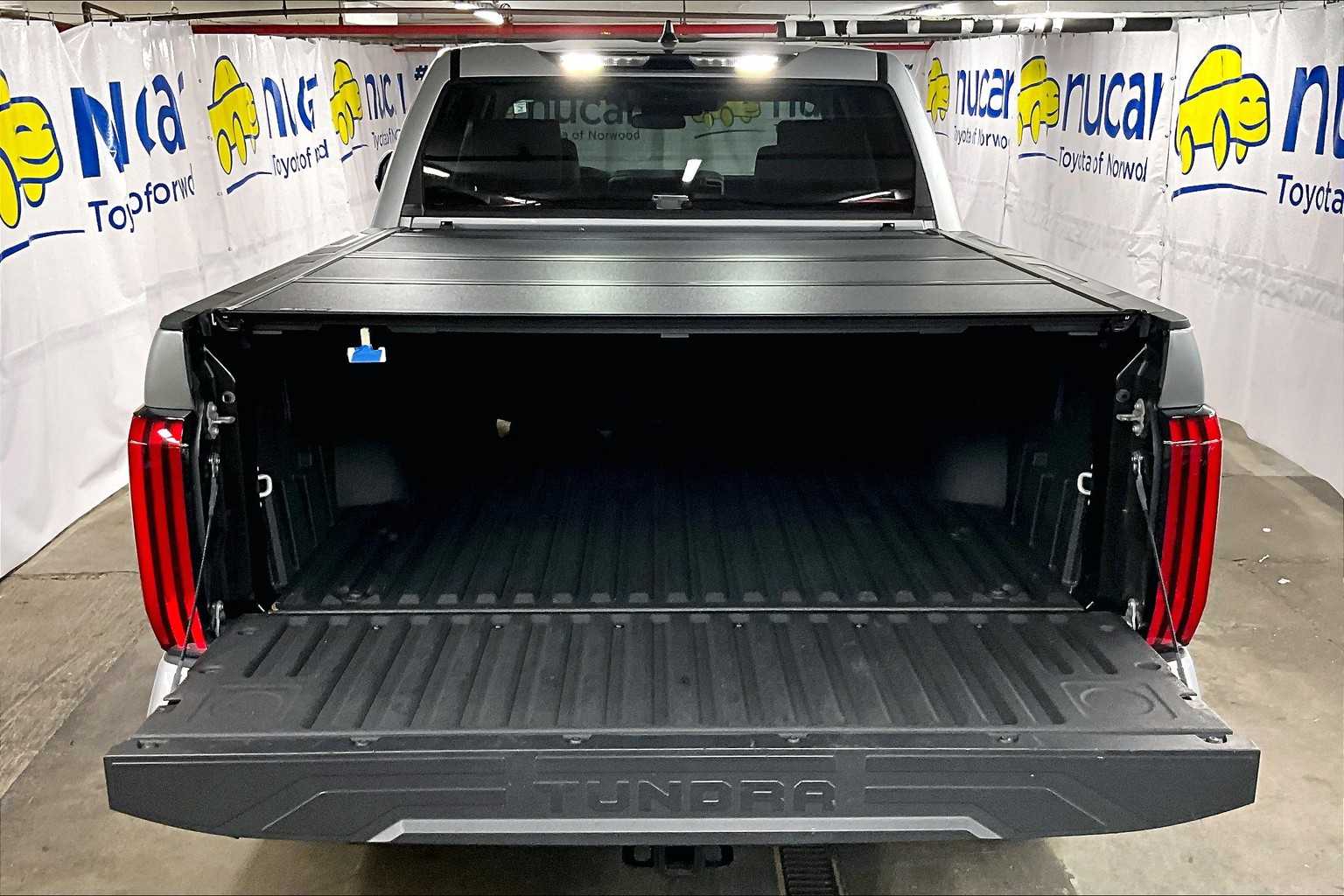 2024 Toyota Tundra SR5 - Photo 31