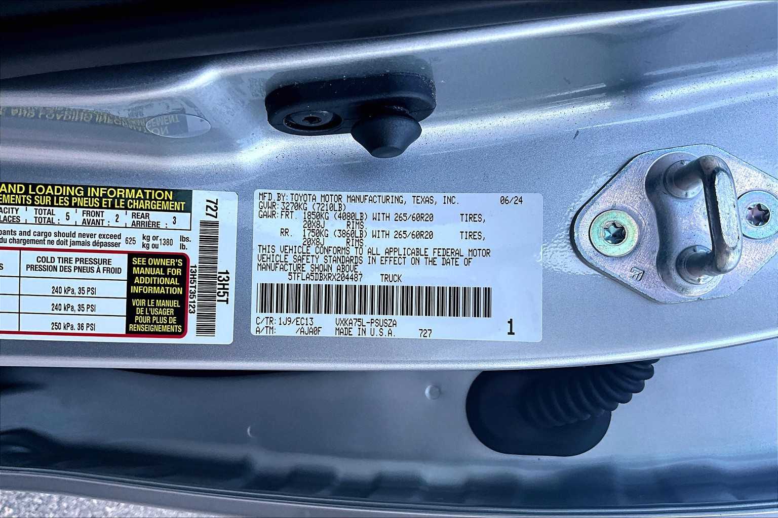 2024 Toyota Tundra SR5 - Photo 6