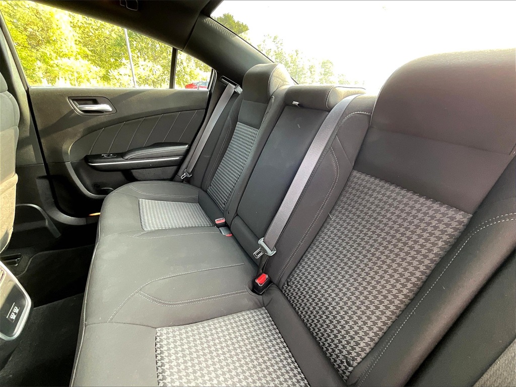 2023 Dodge Charger SXT - Photo 14