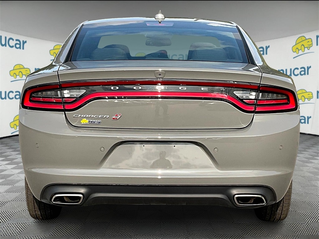 2023 Dodge Charger SXT - Photo 5