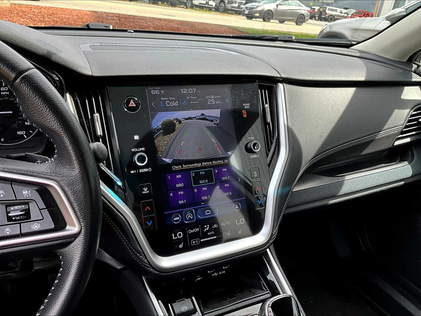 2021 Subaru Outback Premium - Photo 19