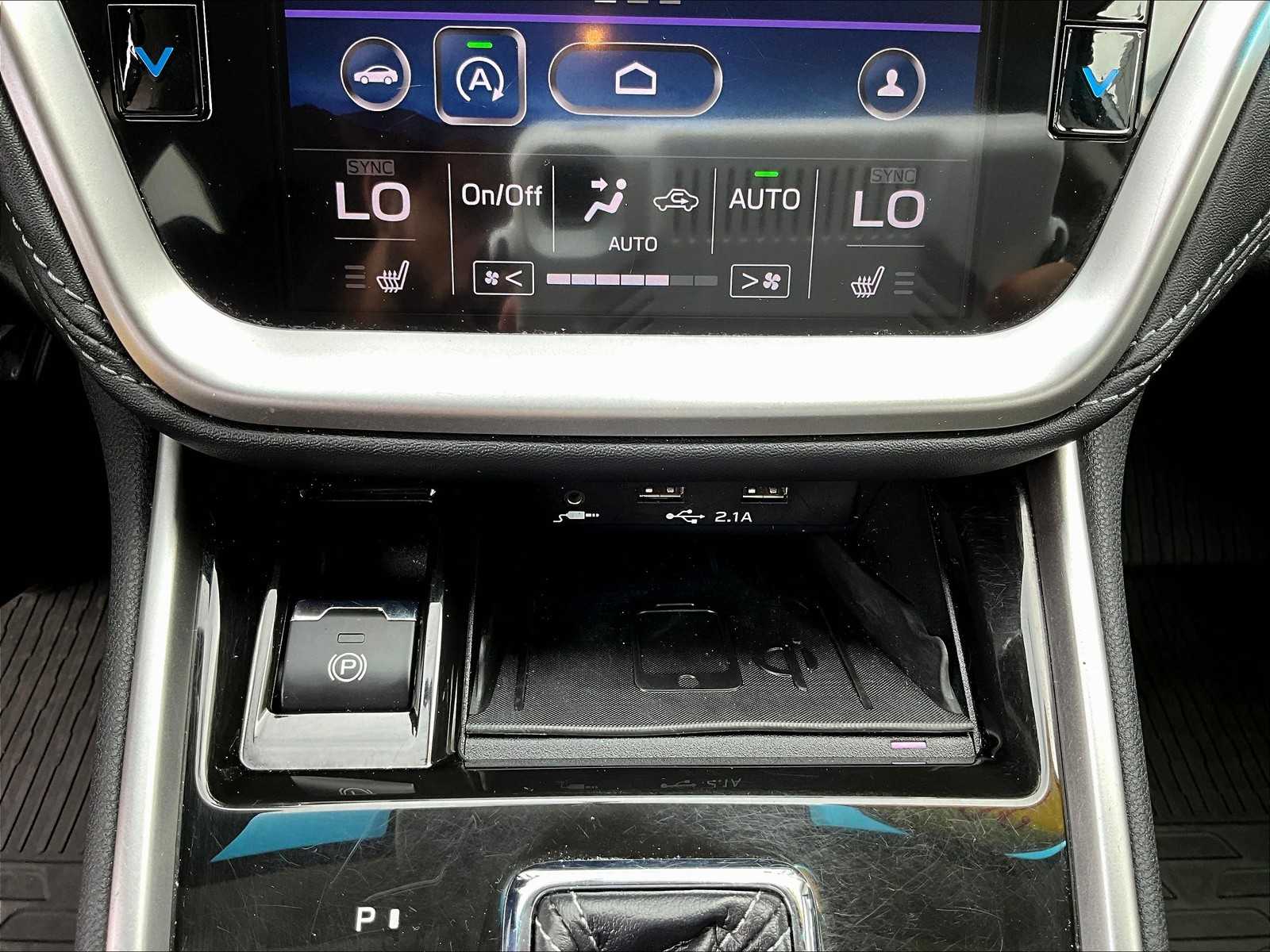 2021 Subaru Outback Premium - Photo 25