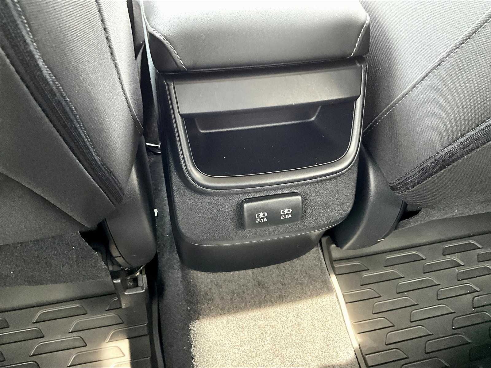 2021 Subaru Outback Premium - Photo 27