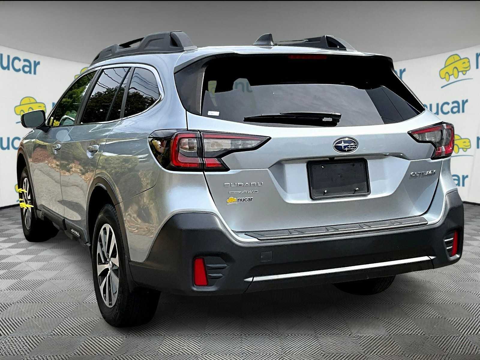 2021 Subaru Outback Premium - Photo 4