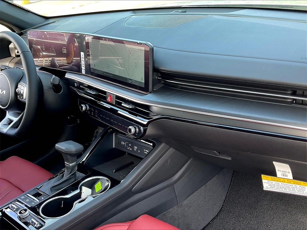 2026 Kia K5 GT-Line - Photo 10