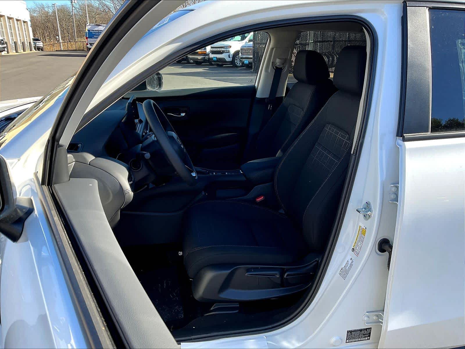 2026 Honda HR-V LX - Photo 11