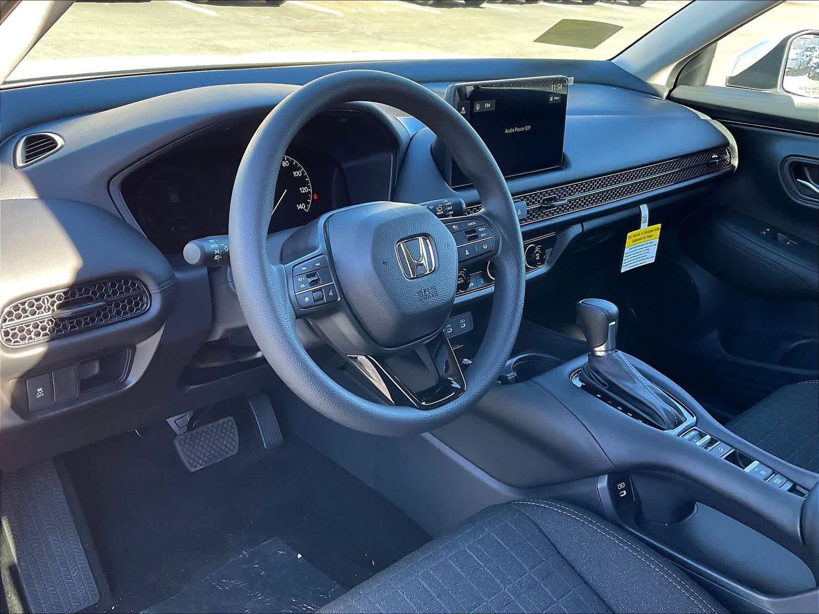 2026 Honda HR-V LX - Photo 9