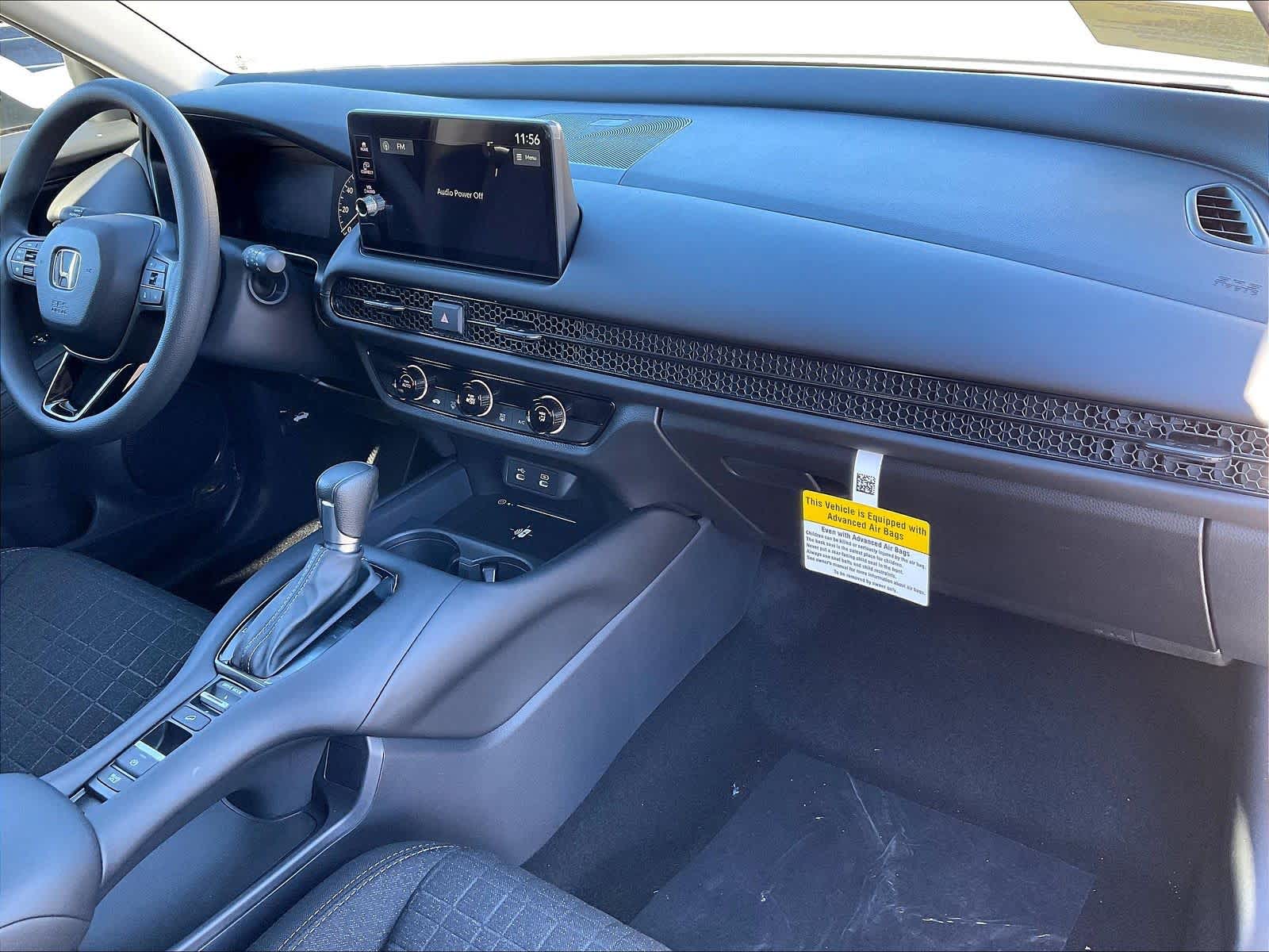 2026 Honda HR-V LX - Photo 10