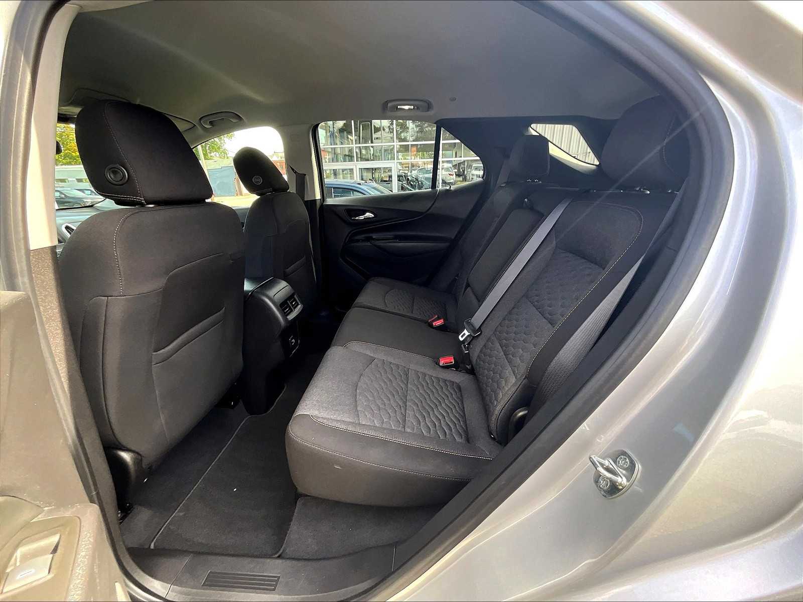 2021 Chevrolet Equinox LT - Photo 15