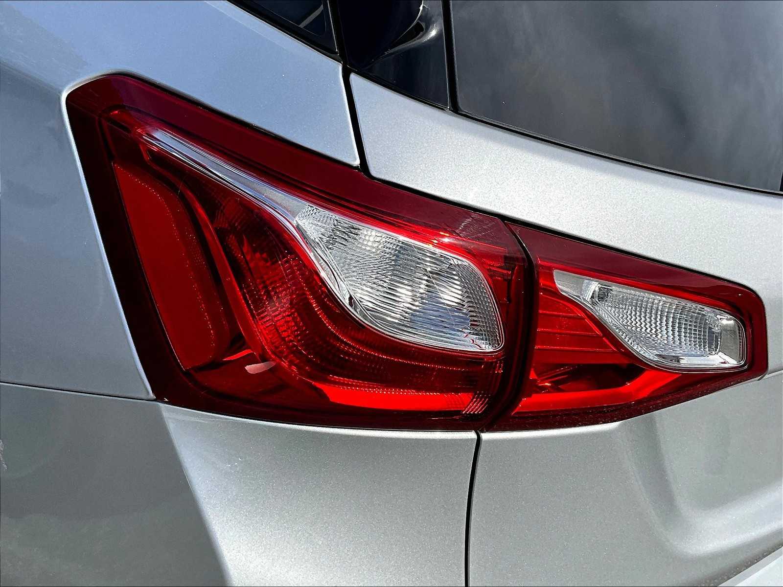 2021 Chevrolet Equinox LT - Photo 32