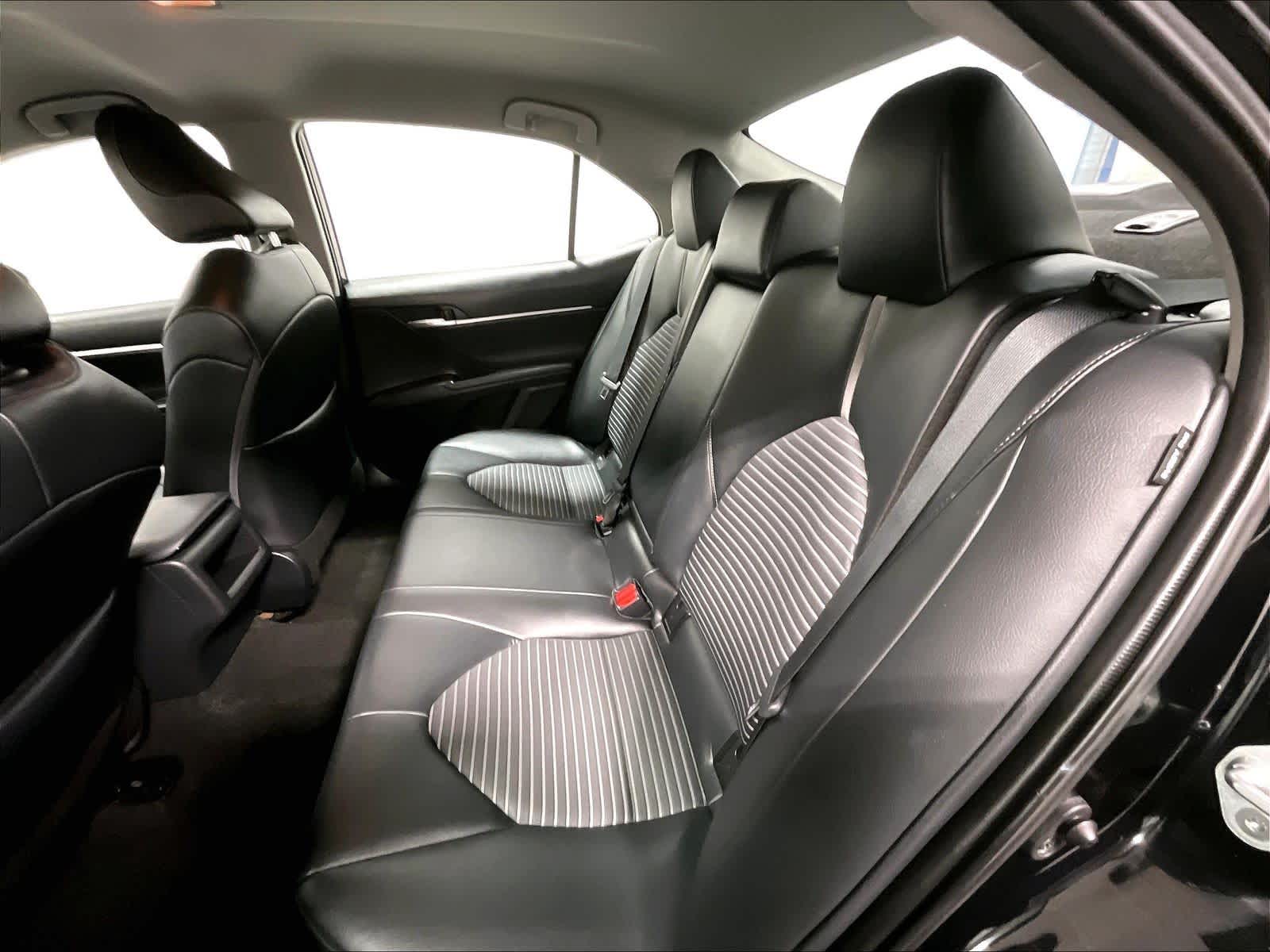 2023 Toyota Camry SE - Photo 15