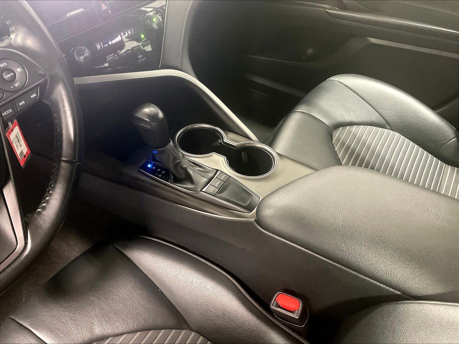 2023 Toyota Camry SE - Photo 20