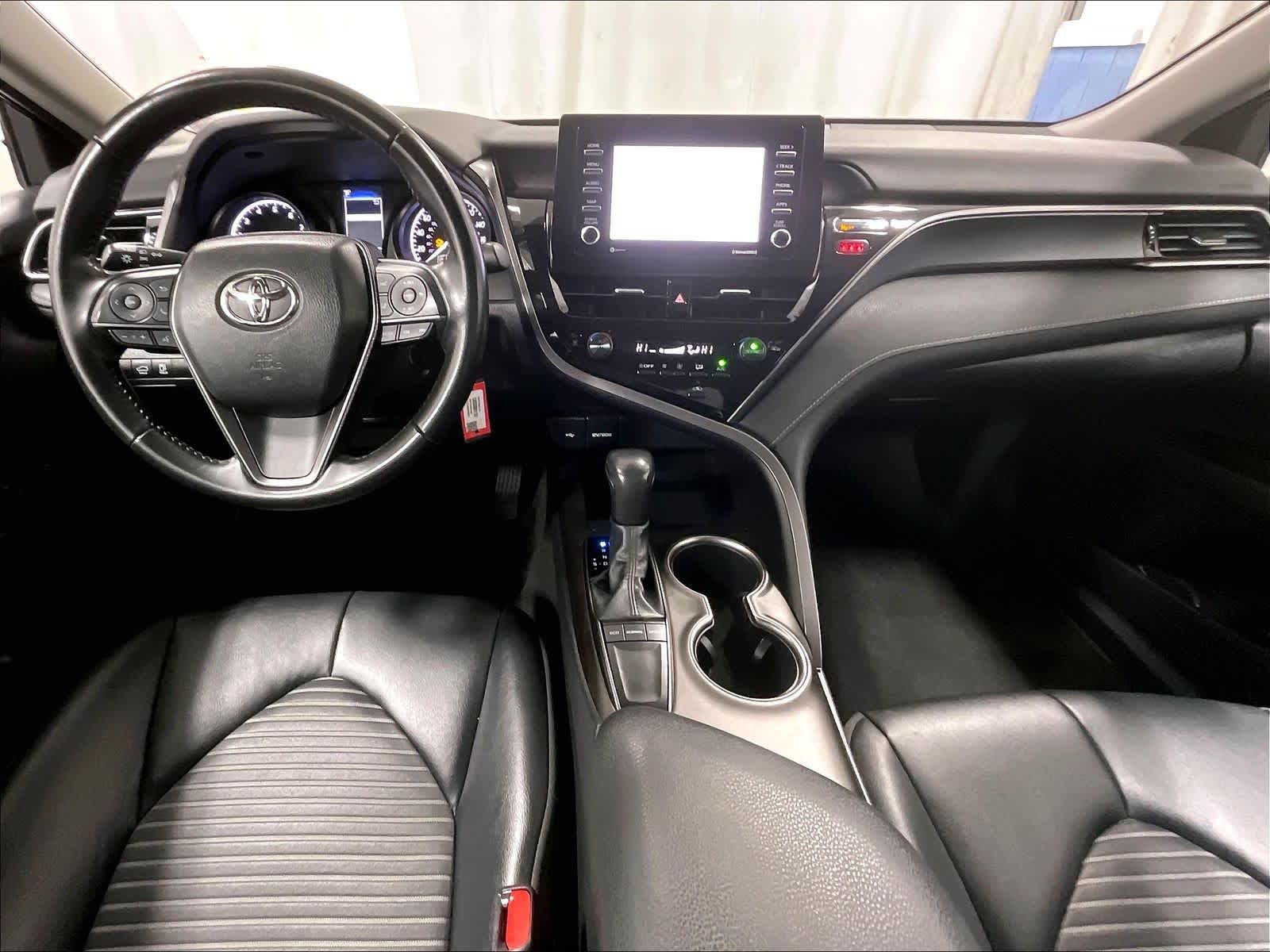 2023 Toyota Camry SE - Photo 21