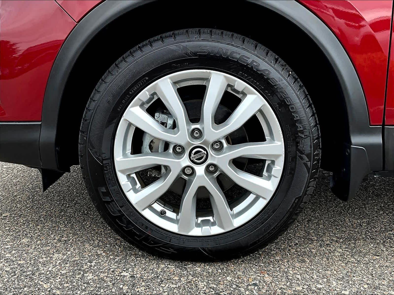 2022 Nissan Rogue Sport SV - Photo 7