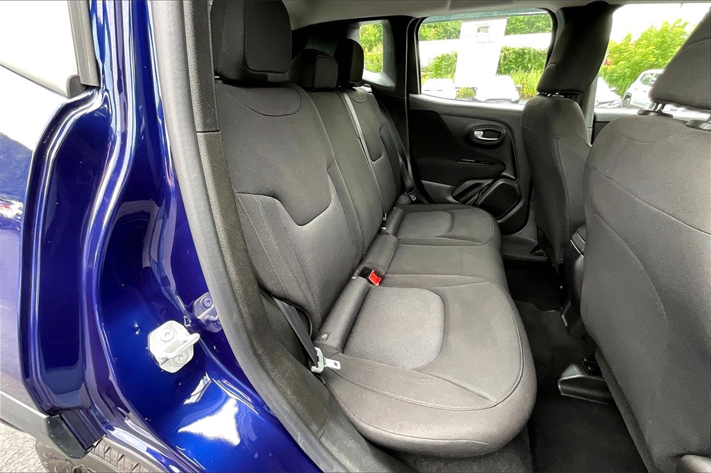 2019 Jeep Renegade Sport - Photo 16