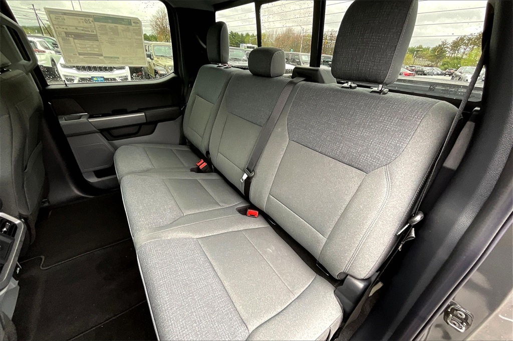 2025 Ford F-150 XLT - Photo 15