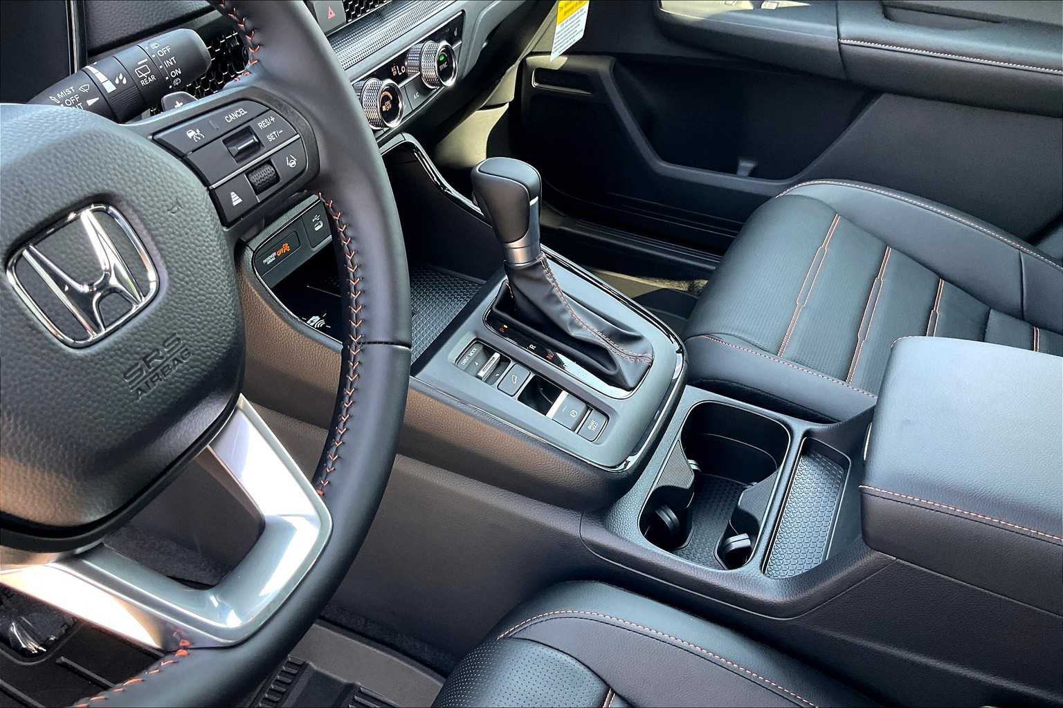 2026 Honda CR-V Hybrid Sport-L - Photo 14