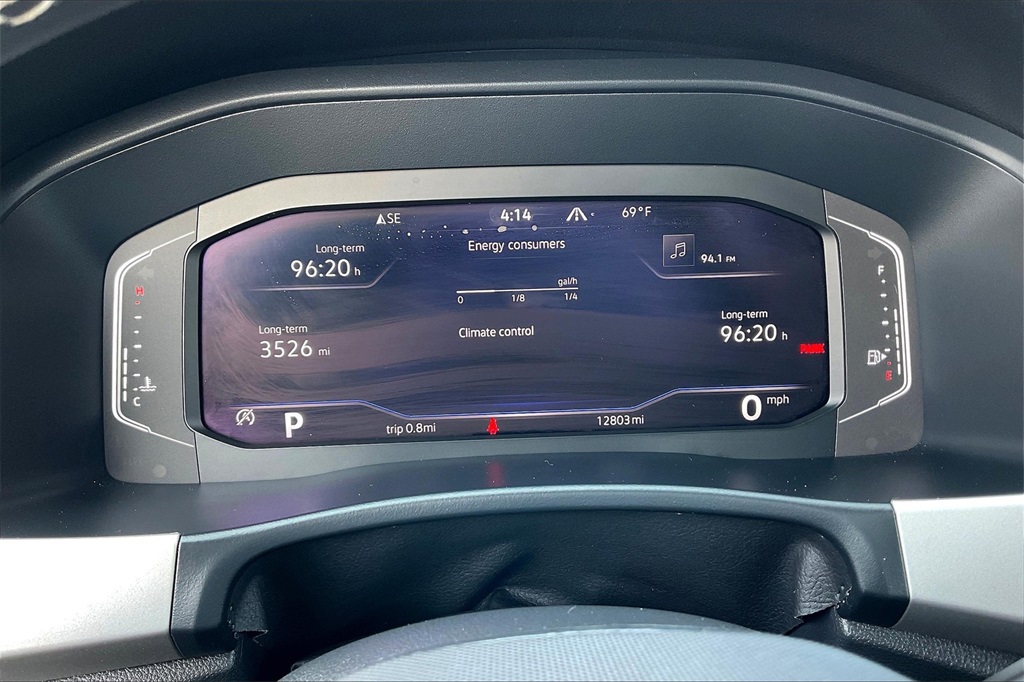 2022 Volkswagen Atlas Cross Sport 3.6L V6 SE w/Technology - Photo 23