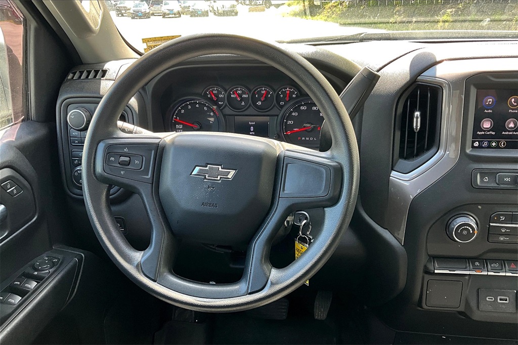 2022 Chevrolet Silverado 1500 CrewCab Custom - Photo 17