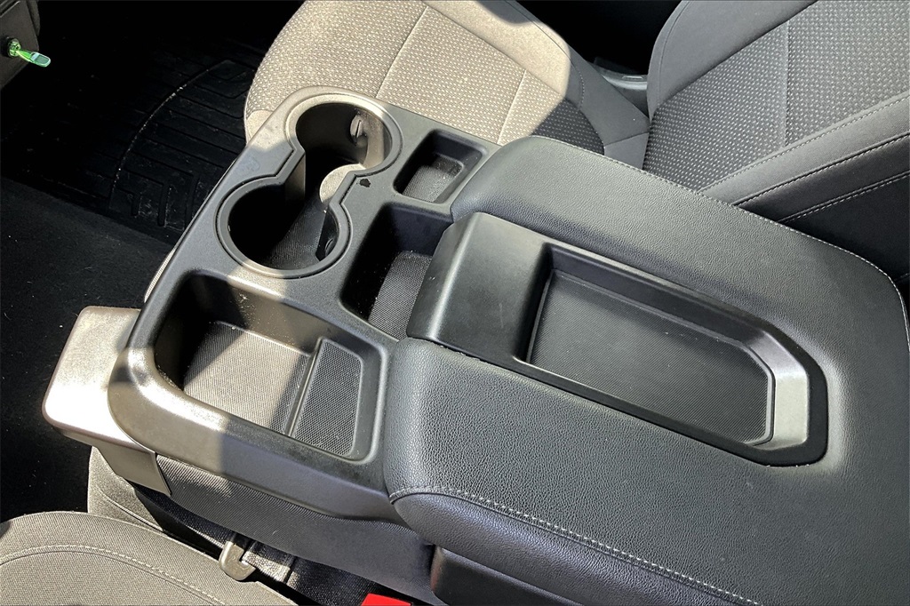 2022 Chevrolet Silverado 1500 CrewCab Custom - Photo 20