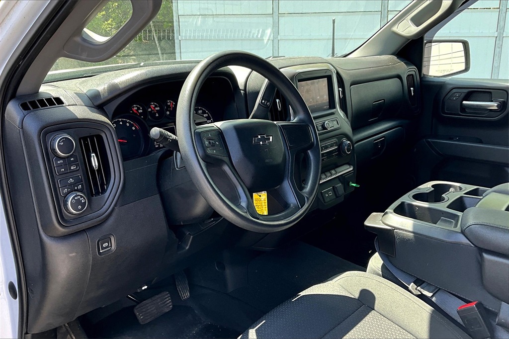 2022 Chevrolet Silverado 1500 CrewCab Custom - Photo 8