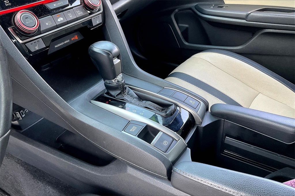2017 Honda Civic Sport Touring - Photo 19