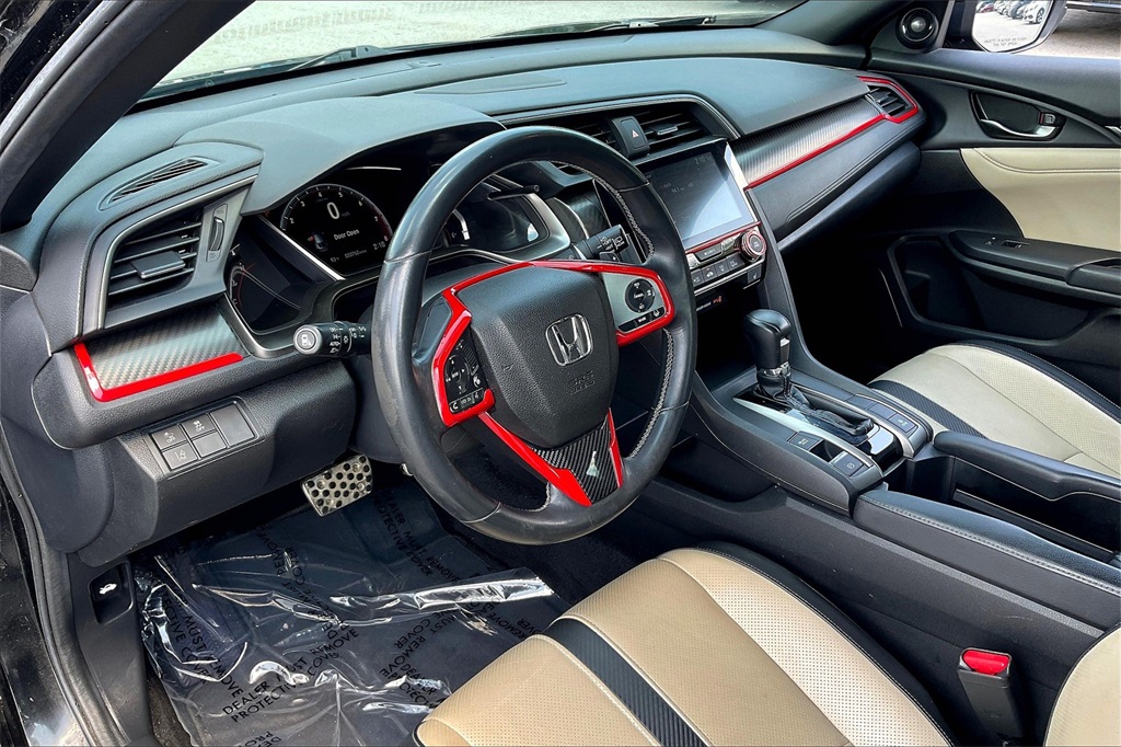 2017 Honda Civic Sport Touring - Photo 8