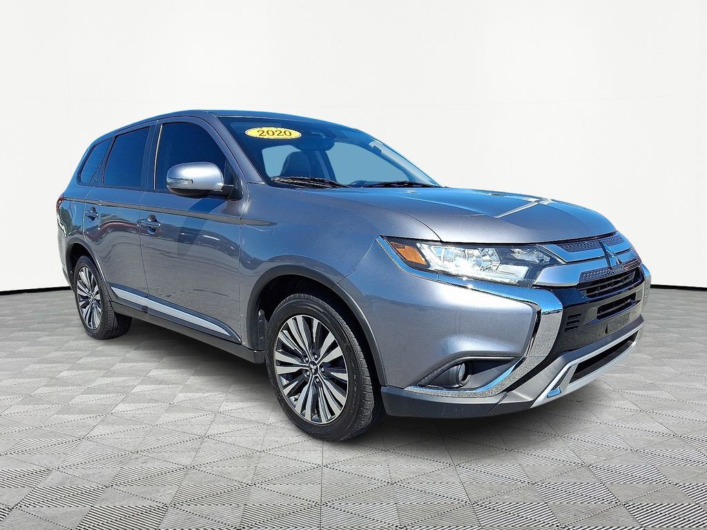 2020 Mitsubishi Outlander SE