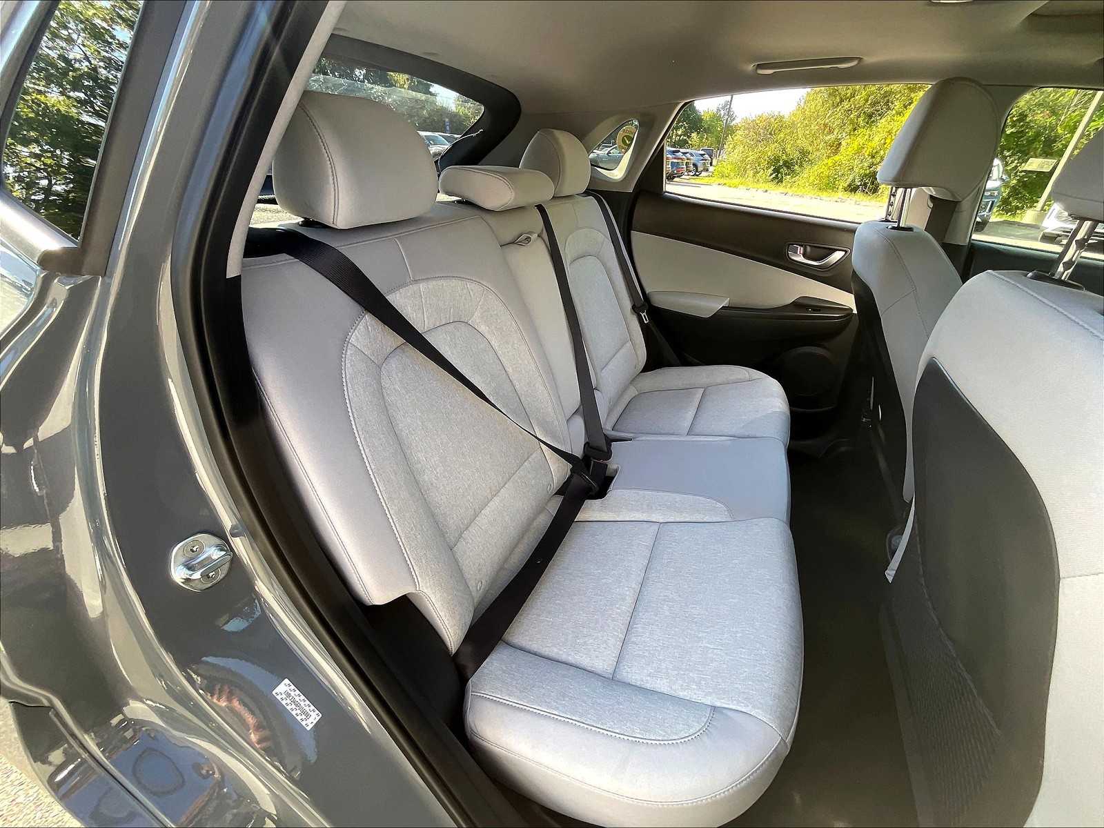 2023 Hyundai Kona Electric SEL - Photo 16