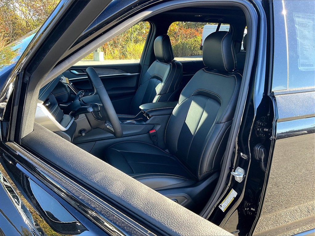 2025 Jeep Grand Cherokee Limited - Photo 11