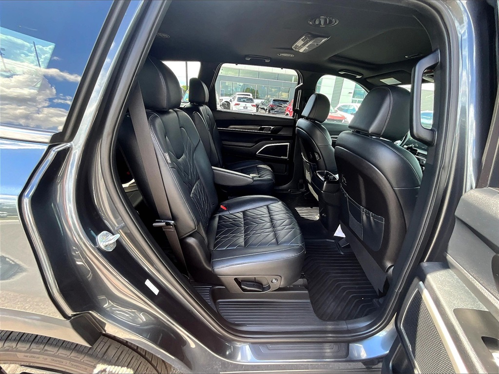 2023 Kia Telluride EX X-Line - Photo 16