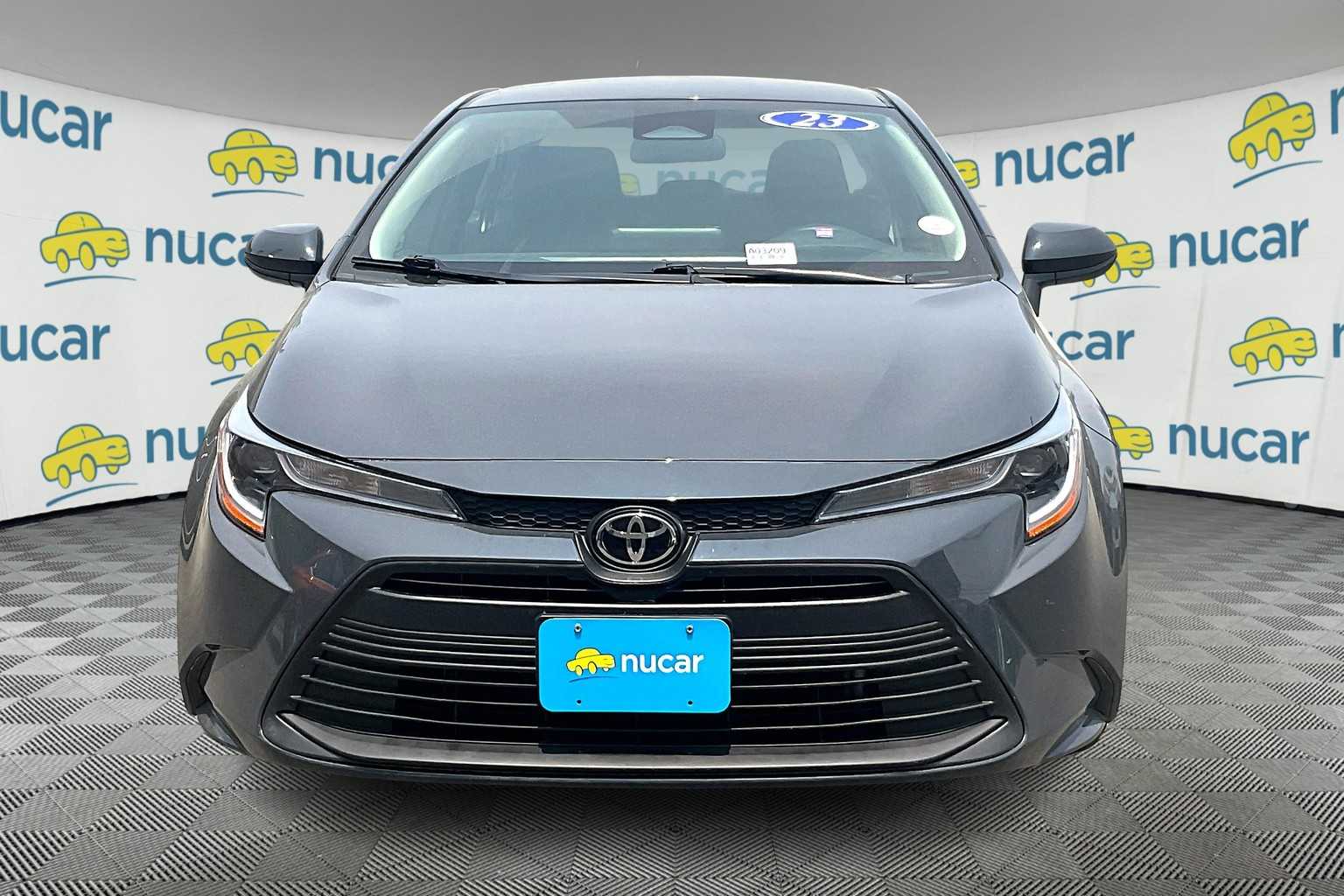 2023 Toyota Corolla LE - Photo 2